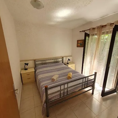 Apartment Bibaj - 350m Strand, Beach, Spiaggia Porec