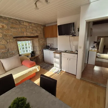 Apartment Bibaj - 350m Strand, Beach, Spiaggia Porec
