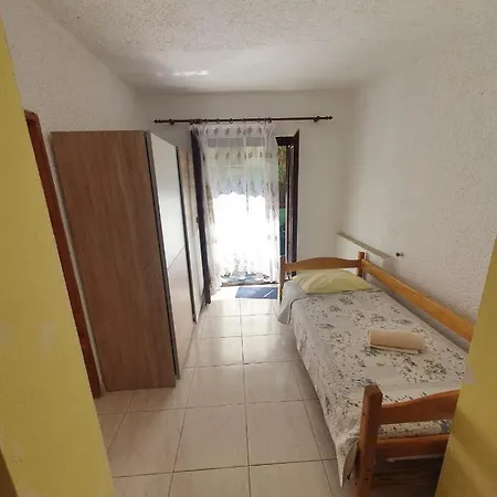 Apartment Bibaj - 350m Strand, Beach, Spiaggia Poreč